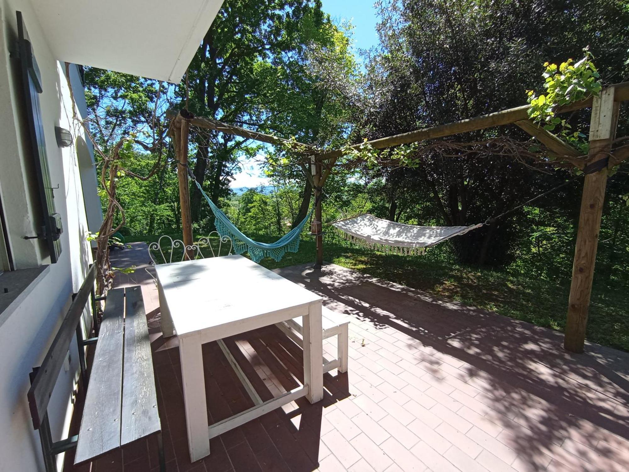 America Nei Boschi B&B Μπρα Εξωτερικό φωτογραφία