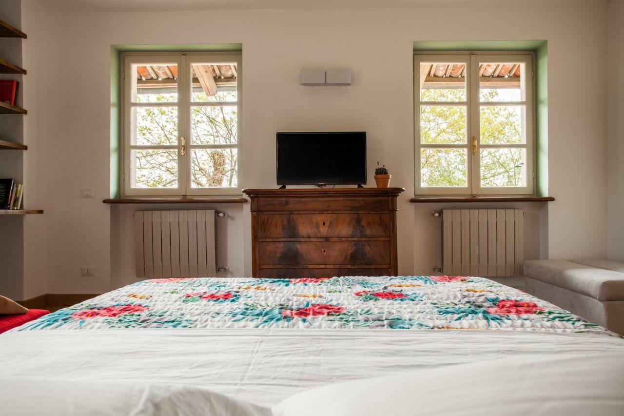 America Nei Boschi B&B Μπρα Εξωτερικό φωτογραφία