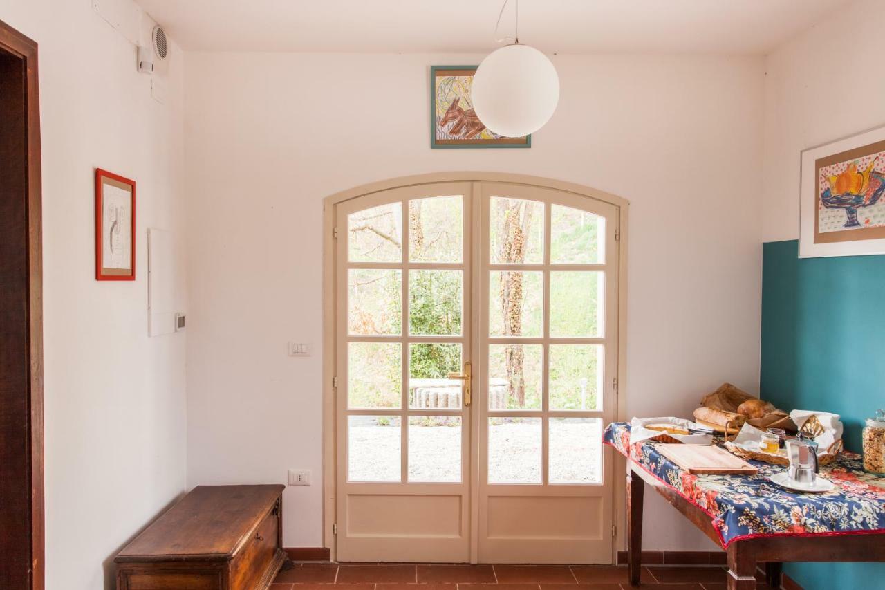 America Nei Boschi B&B Μπρα Εξωτερικό φωτογραφία